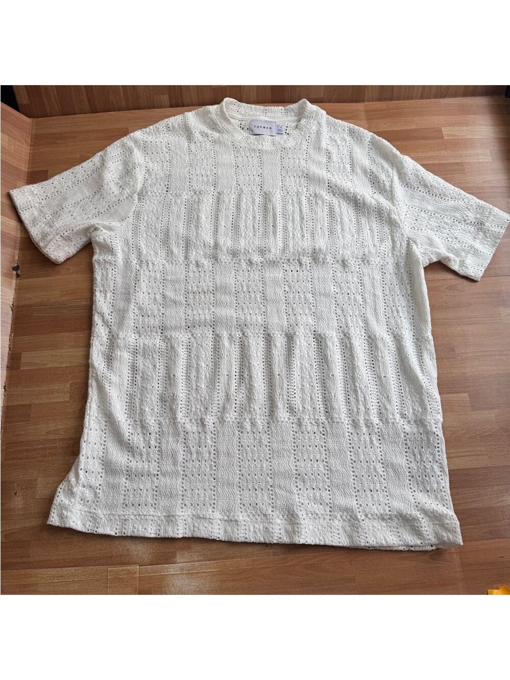 Topman festival relaxed fit crochet t-shirt, white. Size small